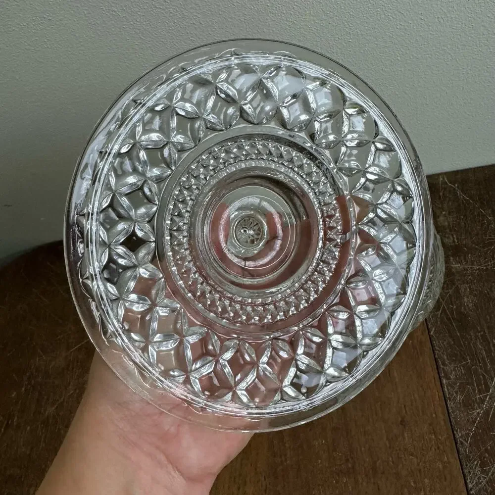 Anchor Hocking Wexford Pressed Glass‎ Diamond Pedestal Candy dish with lid